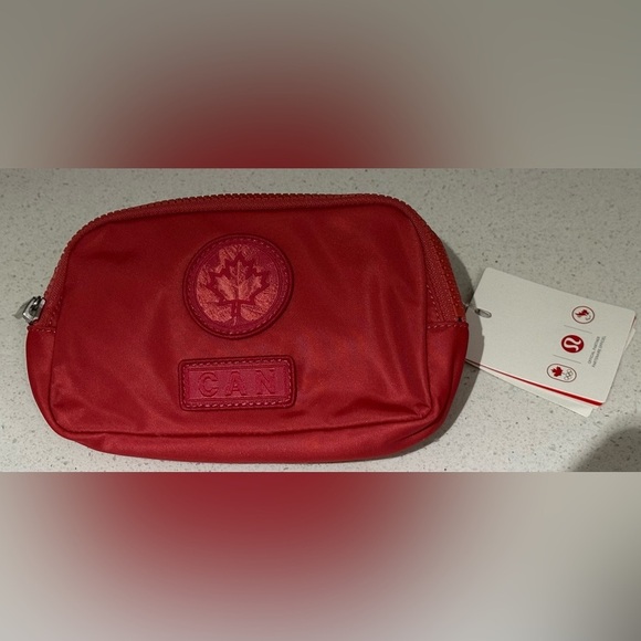 ✨NWT✨ Lululemon: Future Legacy Everywhere Belt Bag Mini - Picture 3 of 10